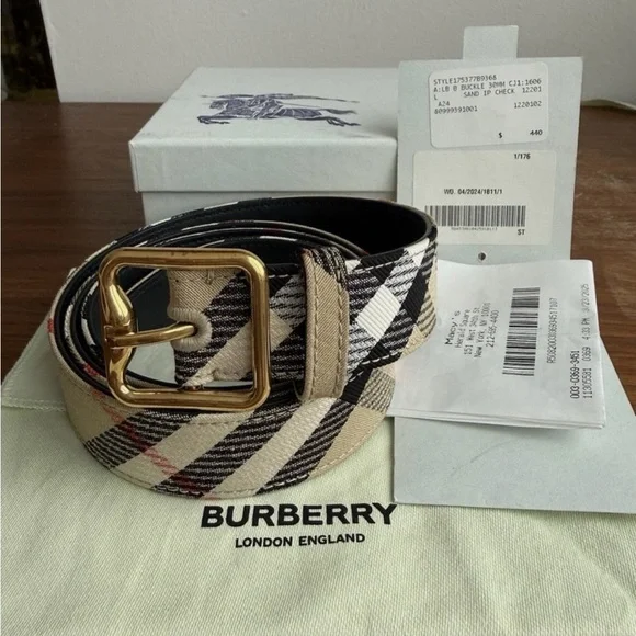 Burberry Check B Buckle Belt - Picture 6 of 8